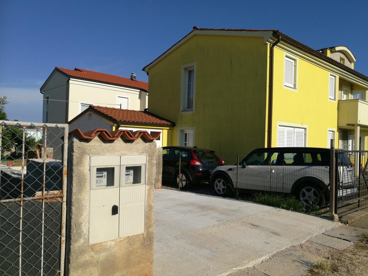 普拉Apartman Maxim公寓 外观 照片